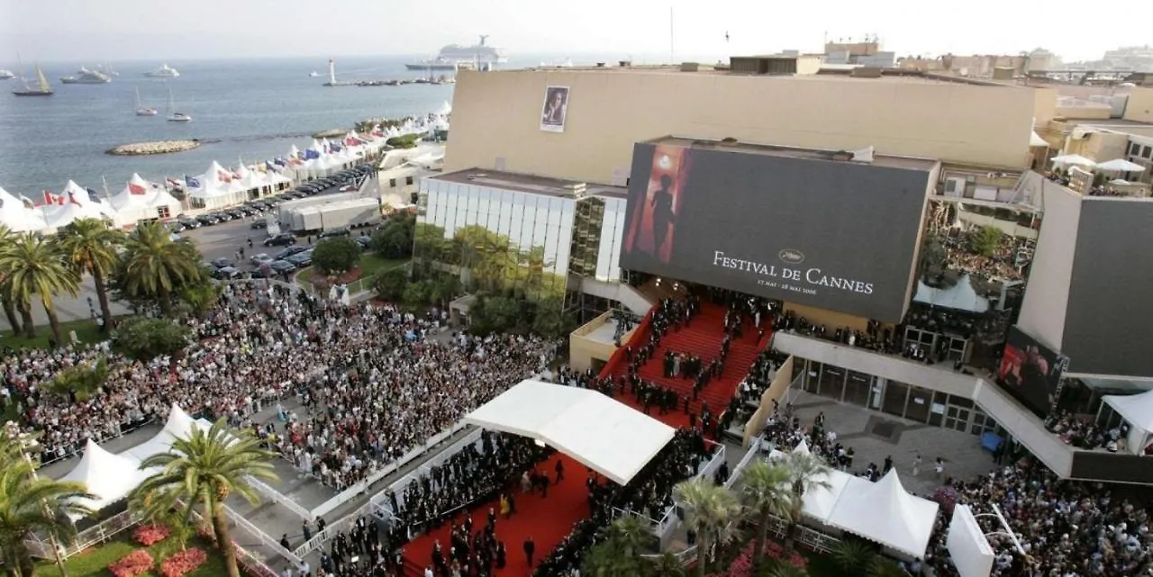 Hoche Cannes Centre 